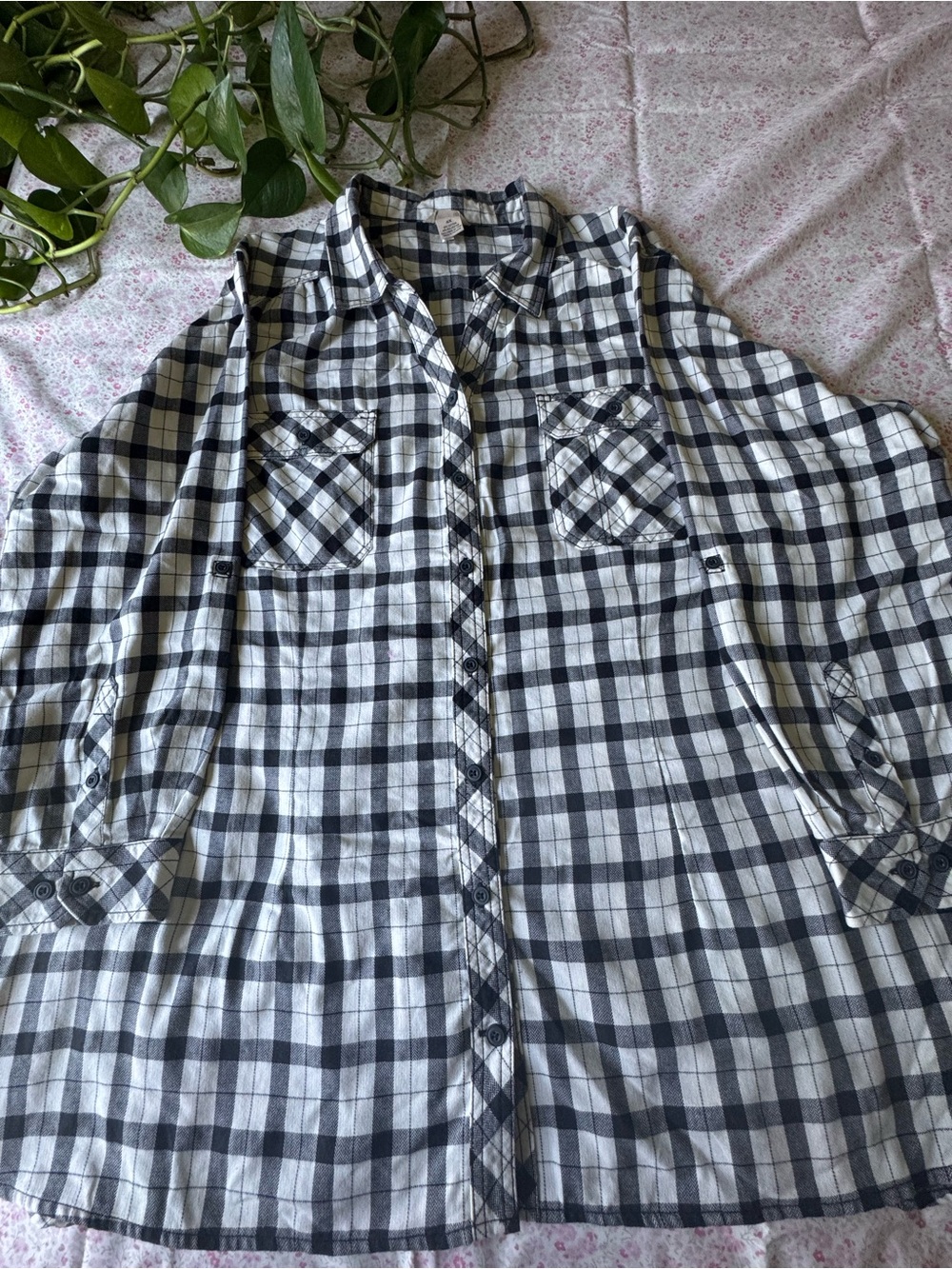 Duluth Trading Co Black & White Plaid Button-Down Tunic Shirt